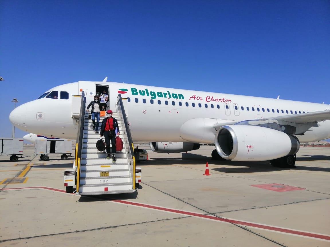 مطار الغردقة يستقبل أولى رحلات السياحة البلغارية