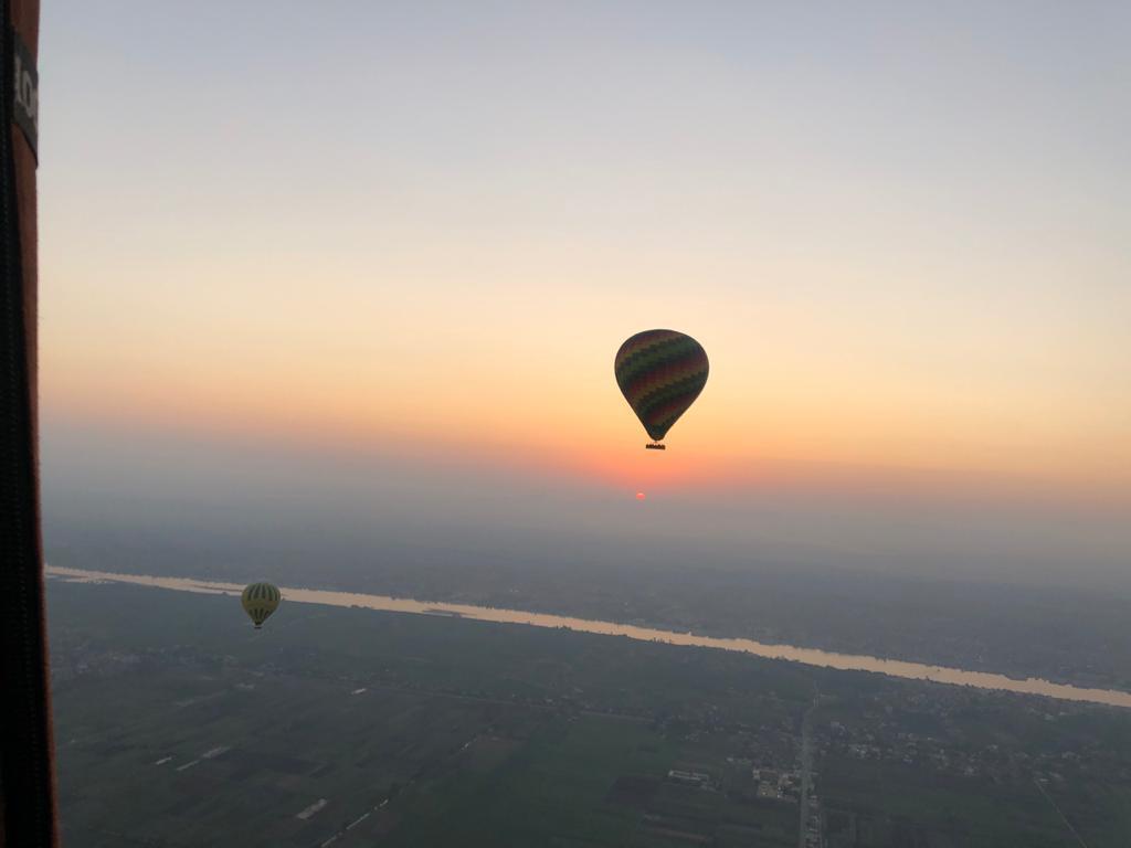 البالون الطائر