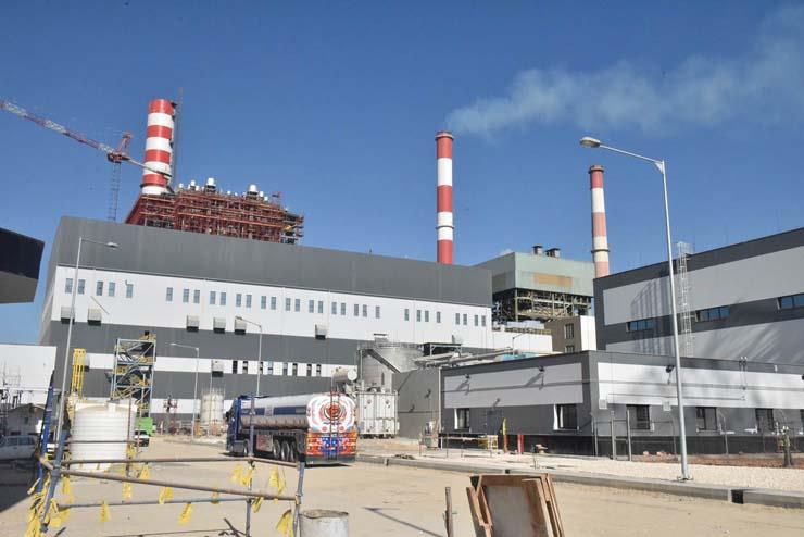 محافظ أسيوط يشهد اشعال شعلة مشروع الوحدة الثالثة لتوليد الكهرباء