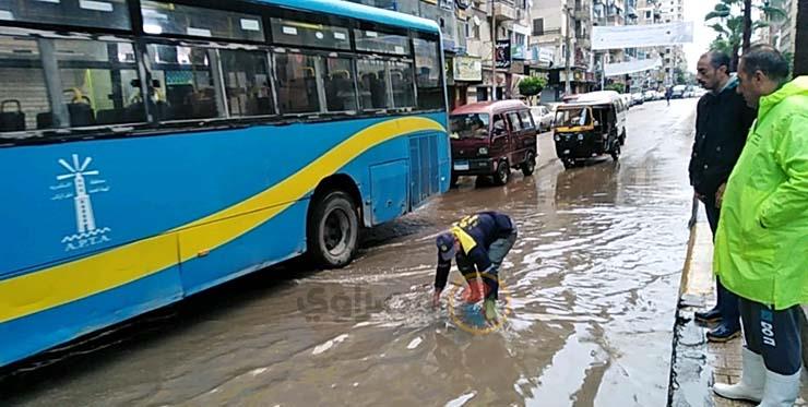 أمطار غزيرة على الإسكندرية 