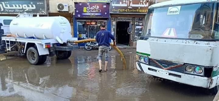 نائب محافظ الجيزة يتابع أعمال شفط مياه الأمطار بأوسيم