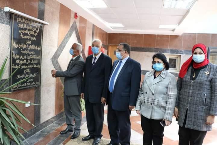 رئيس جامعة المنوفية يفتتح مبنى كلية طب الأسنان الجديد