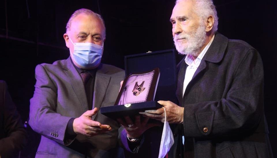 تكريم عبد الرحمن أبو زهرة في افتتاح مهرجان نقابة المهن التمثيلية المسرحي