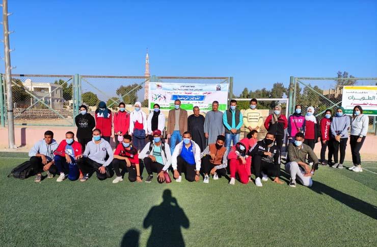 جامعة جنوب الوادى تنظم قافلة رياضية في قرية الطويرات بقنا