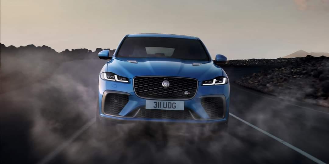 وكيل جاجوار يقدم F-PACE SVR موديل 2021 في مصر