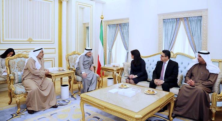 لقاء وزيرة التعاون الدولي مع رئيس وزراء الكويت 