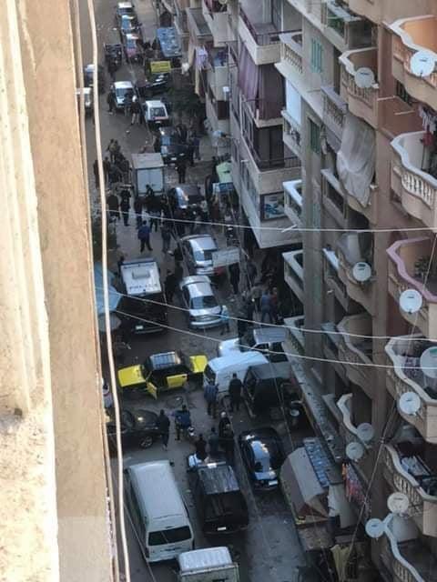 انهيار شرفة عقار بعريس وعروسة في الإسكندرية