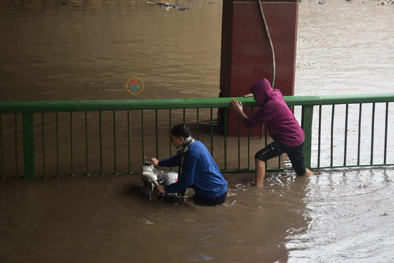 أمطار غزيرة بحي الدقي