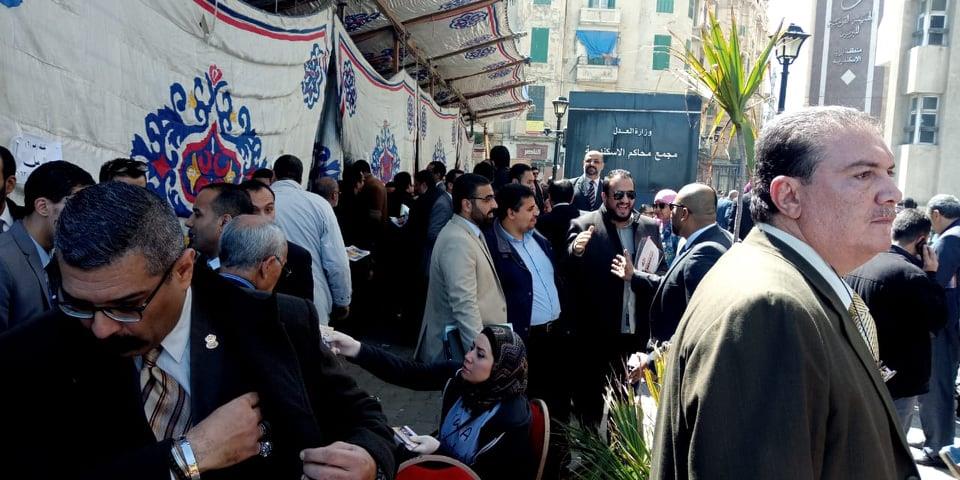 اقبال متوسط على انتخابات المحامين بالإسكندرية (1)