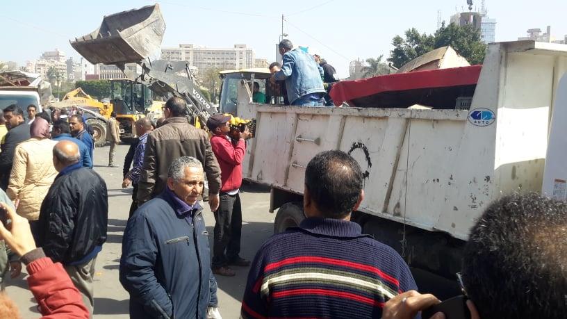 إزالة إشغالات ميدان محطة مصر بالإسكندرية