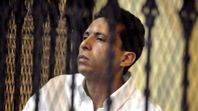 بعد 13 يومًا من الإفراج عنه.. حكاية قضية أعادت محسن السكري خلف القضبان