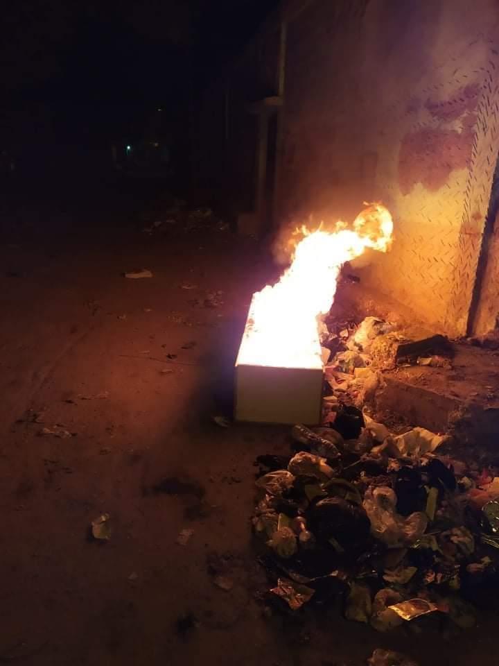 الطب الوقائي يشعل النيران في نعش عجوز توفت بكورونا