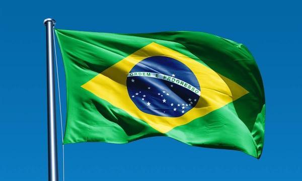 البرازيل تدخل حملة رئاسية محمومة بعد نتائج الدورة الأولى المتقاربة