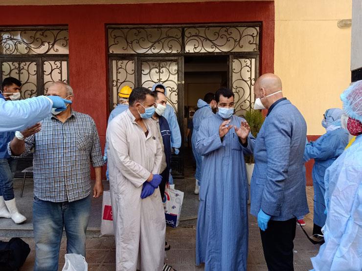 خروج أول 4 متعافين من مستشفى العزل في الشرقية