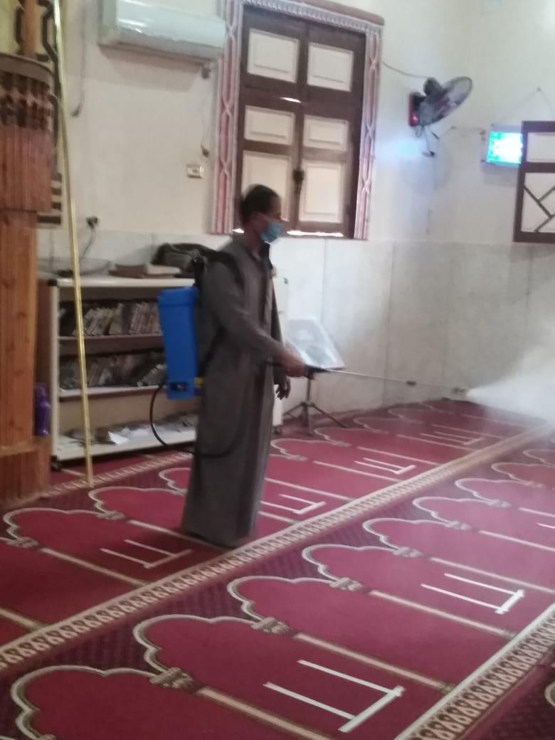محافظ سوهاج عودة الصلاة في 2800 مسجد كمرحلة أولى