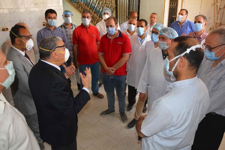 إقالة مدير مستشفى مطاي ومسئول المخازن بمغاغة المركزي في المنيا