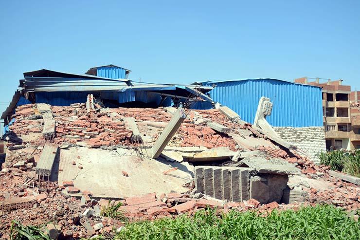 حملة مكبرة لإزالة المباني المخالفة ببنها والقناطر الخيرية في القليوبية 