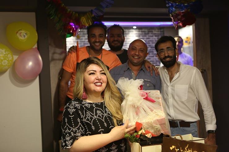 مها أحمد تحتفل بعيد ميلادها برفقة نجلها 