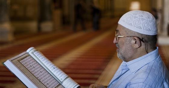 من معاني القرآن الكريم...تعرف على معنى موهن في قوله تعالى: "ذَلِكُمْ وَأَنَّ اللَّهَ مُوهِنُ كَيْدِ الْكَافِرِينَ" من معاني القرآن الكريم...تعرف على معنى موهن في قوله تعالى: "ذَلِكُمْ وَأَنَّ اللَّهَ مُوهِنُ كَيْدِ الْكَافِرِينَ"