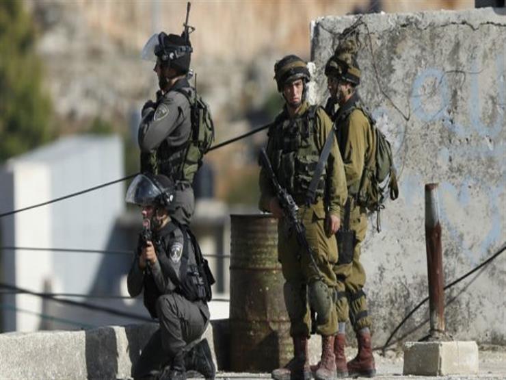 الجيش الإسرائيلي يغلق مداخل نابلس عقب عملية إطلاق نار