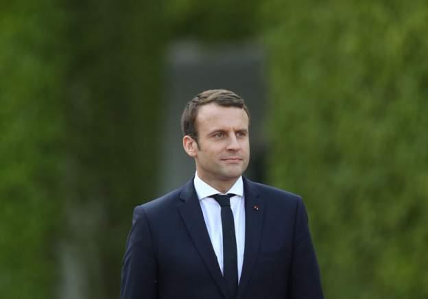 الرئيس الفرنسي يهنئ بايدن ويقول: لدينا الكثير لنفعله 