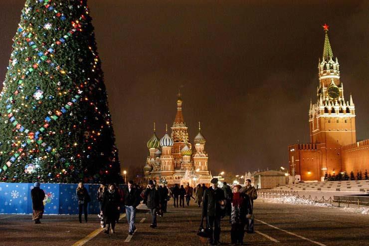 احتفالات العام الجديد روسيا