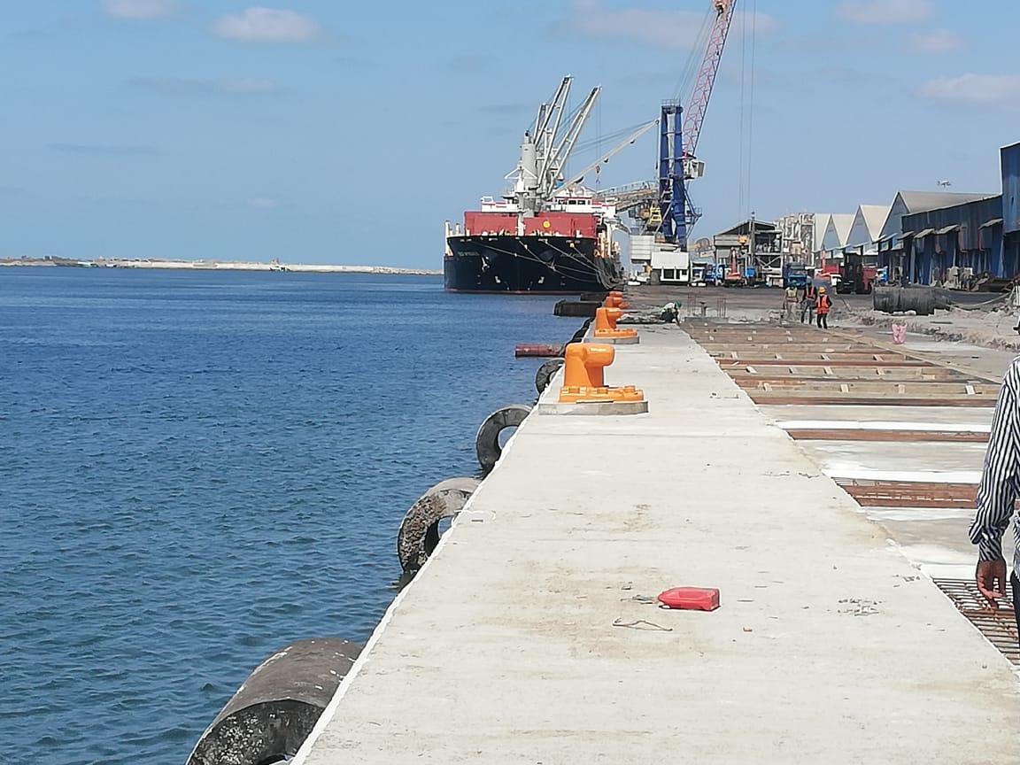 صيانة وإنشاء أرصفة جديدة بميناءي الإسكندرية والدخيلة 