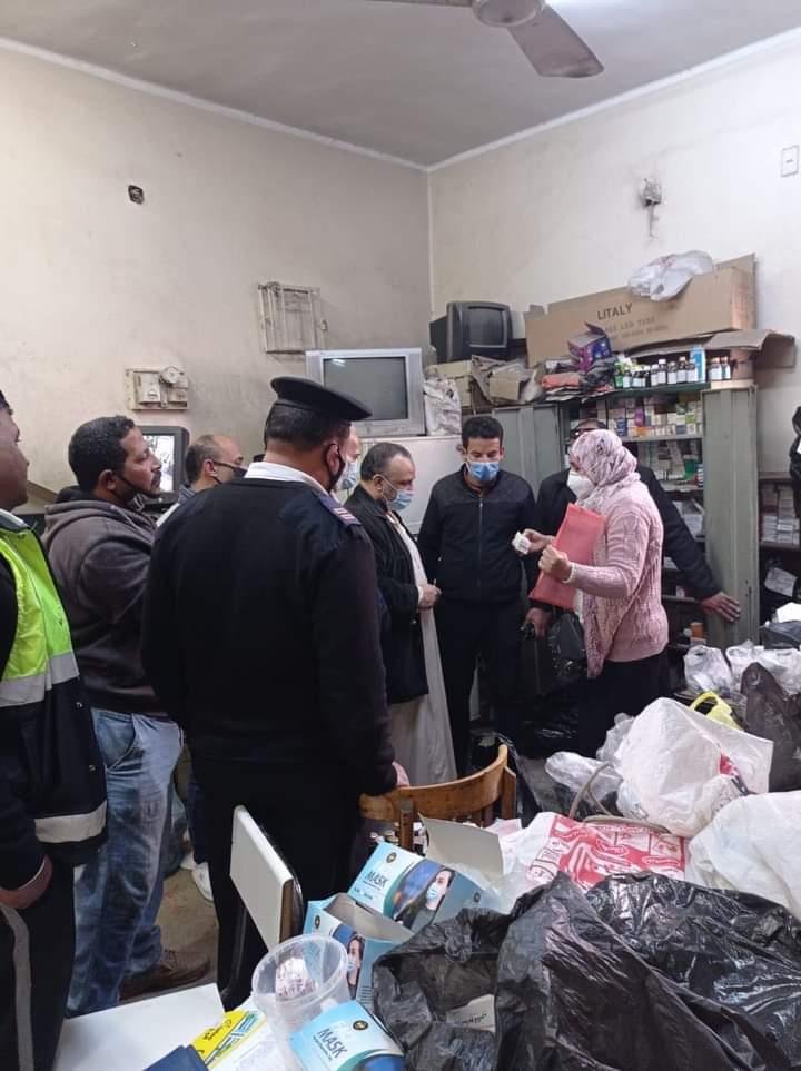 ضبط مركز دروس خصوصية ومخزن أدوية مخالف في شبرا الخيمة