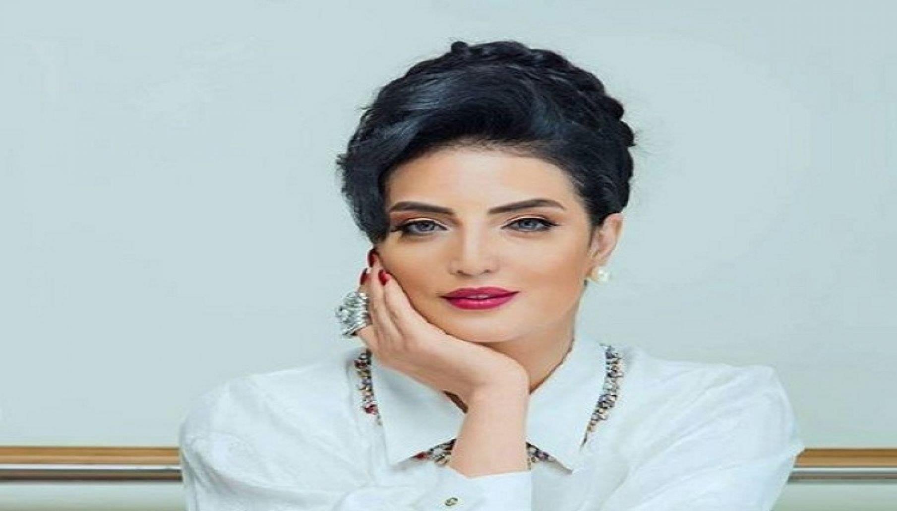 حورية فرغلي تنشر صورة عمرها 20 عاما: "ليت الشباب يعود يوما" حورية فرغلي تنشر صورة عمرها 20 عاما: "ليت الشباب يعود يوما"
