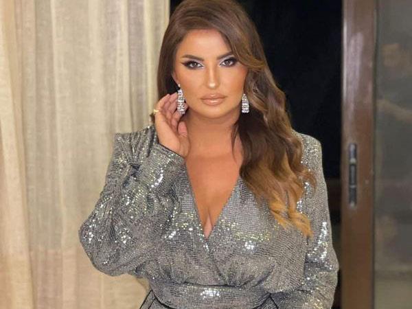 بالفيديو| شذى حسون لـ"مصراوي": أول مرة أحضر "الجونة السينمائي".. واعتذرت بسبب بطانة الفستان بالفيديو| شذى حسون لـ"مصراوي": أول مرة أحضر "الجونة السينمائي".. واعتذرت بسبب بطانة الفستان