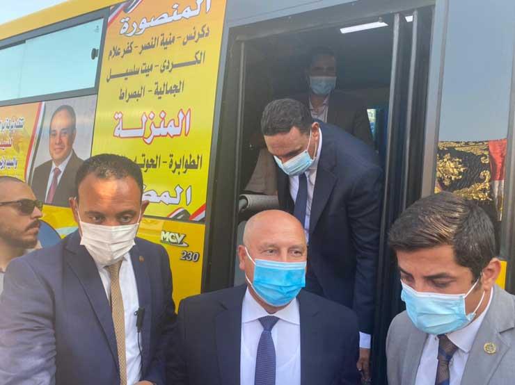 وزير النقل يدشن مرفق للنقل الداخلي في محافظة الدقهلية