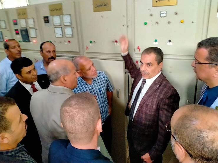 جولة رئيس كهرباء مصر الوسطى 