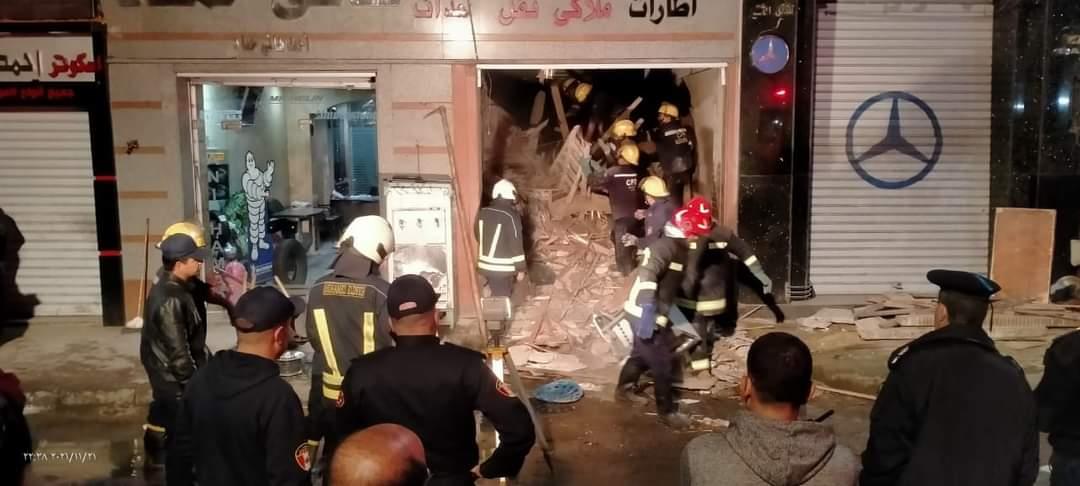 انهيار سقف عقار في الإسكندرية (1)