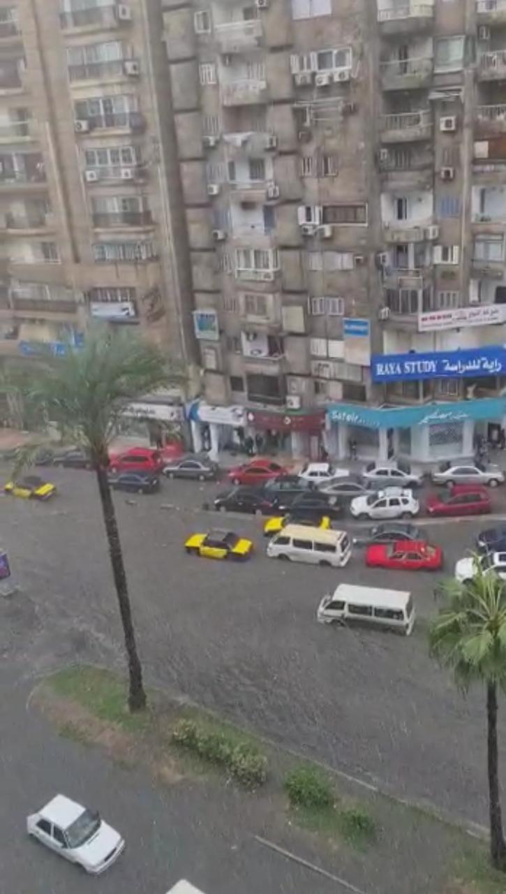 محافظ الإسكندرية: تعطيل الدراسة غدا للطلاب فقط بسبب السيول