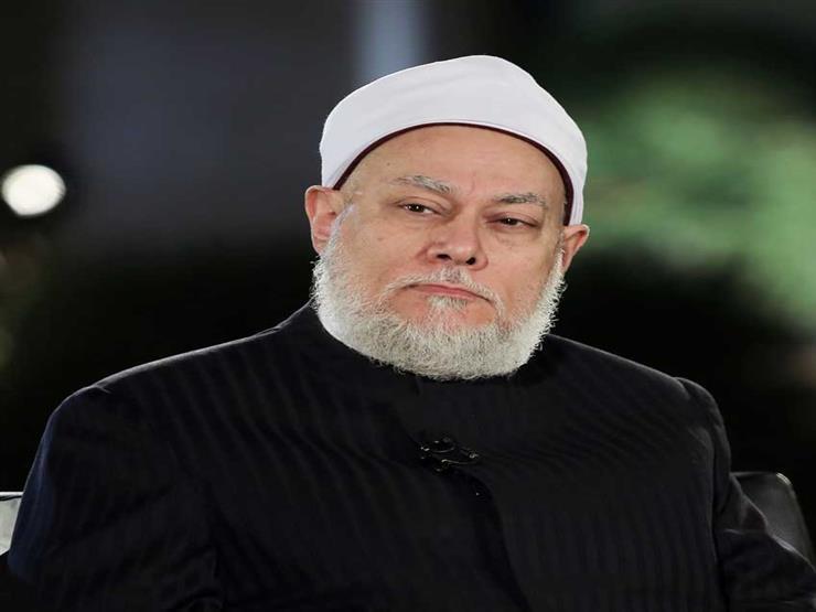 كيف نخشع في الصلاة؟.. علي جمعة يوضح الأسباب والخطوات كيف نخشع في الصلاة؟.. علي جمعة يوضح الأسباب والخطوات
