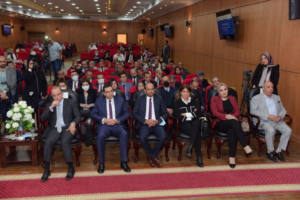انطلاق المؤتمر الترويجي الأول للبورصة المصرية بالمحافظات