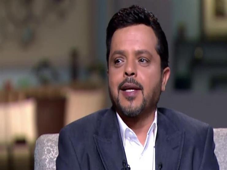 هنيدي يوضح حقيقة "إيموشن الابتسامة" بعد هزيمة المنتخب الوطني من تونس هنيدي يوضح حقيقة "إيموشن الابتسامة" بعد هزيمة المنتخب الوطني من تونس