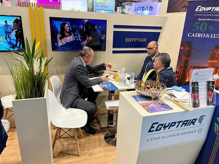 قيادات مصر للطيران تواصل اجتماعاتها مع وكلاء السفر والسياحة لمعرض WTM