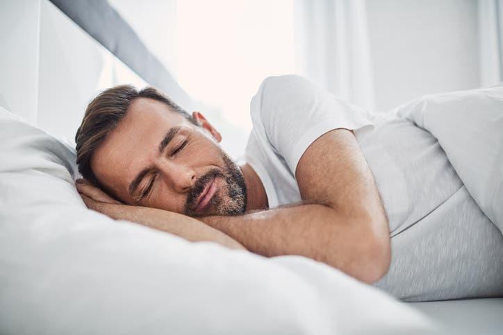 لنوم عميق وصحي.. اتبع هذه الطريقة لتغفو في دقائق لنوم عميق وصحي.. اتبع هذه الطريقة لتغفو في دقائق