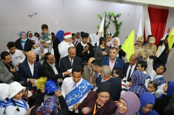 بحضور الفولي.. قادرون باختلاف تطلق أولى فاعليتها من مدرسة النور للمكفوفين بالسويس بحضور الفولي.. قادرون باختلاف تطلق أولى فاعليتها من مدرسة النور للمكفوفين بالسويس