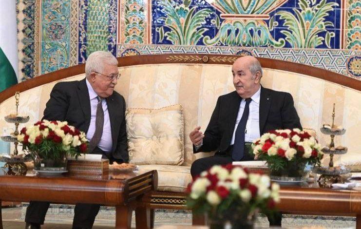 تبون يستقبل الرئيس الفلسطيني بمقر الرئاسة الجزائرية تبون يستقبل الرئيس الفلسطيني بمقر الرئاسة الجزائرية