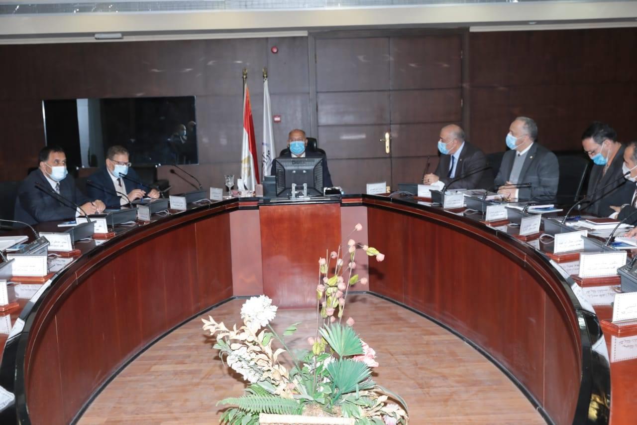 وزير النقل يترأس اجتماع الجمعية العمومية للشركة المصرية لإدارة وتشغيل المترو