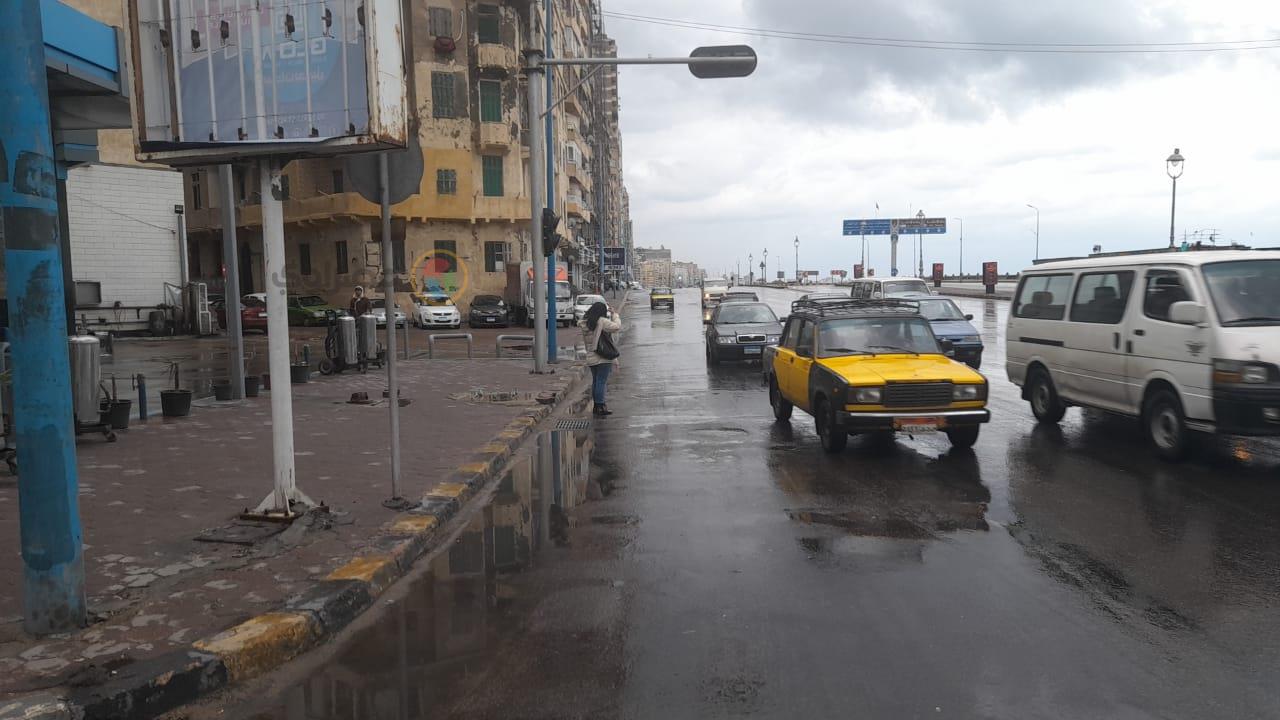 أمطار رعدية غزيرة على الإسكندرية 