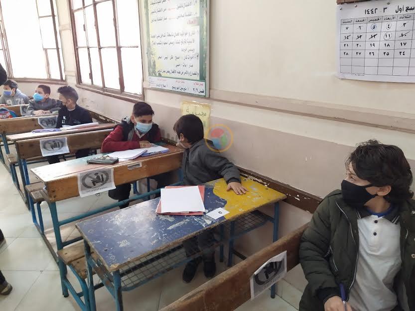 انتظام الامتحان المجمع لتلاميذ الرابع الابتدائي في بورسعيد