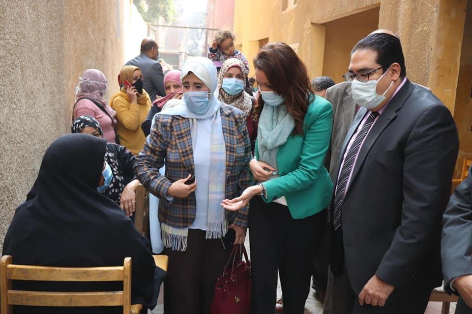 استمرار اختبارات محو الأمية لسكان عشش السودان