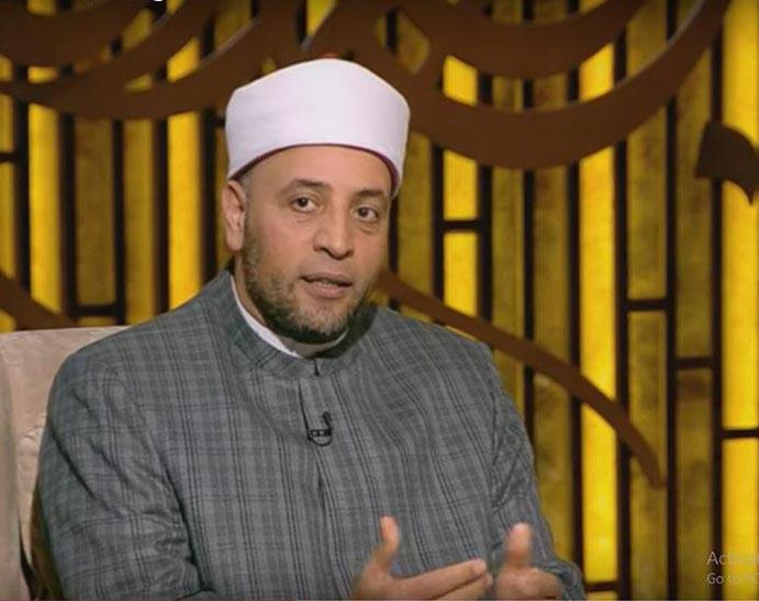 بالفيديو| رمضان عبد الرازق يوضح معنى آية "وَإِذْ بَوَّأْنَا لِإِبْرَاهِيمَ مَكَانَ الْبَيْتِ أَن لَّا تُشْرِكْ بِي شَيْئًا" بالفيديو| رمضان عبد الرازق يوضح معنى آية "وَإِذْ بَوَّأْنَا لِإِبْرَاهِيمَ مَكَانَ الْبَيْتِ أَن لَّا تُشْرِكْ بِي شَيْئًا"