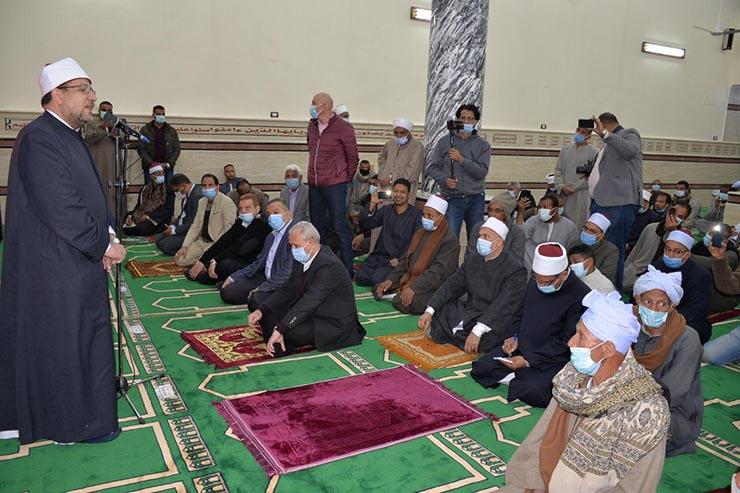 وزير الأوقاف يفتتح مسجد بلال بن رباح في الأقصر 