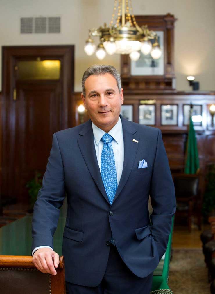 انتخاب محمد الإتربي رئيسا لمجلس إدارة اتحاد المصارف العربية لمدة 3 سنوات انتخاب محمد الإتربي رئيسا لمجلس إدارة اتحاد المصارف العربية لمدة 3 سنوات