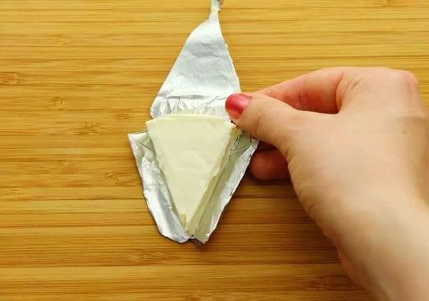 الجبنة المثلثات