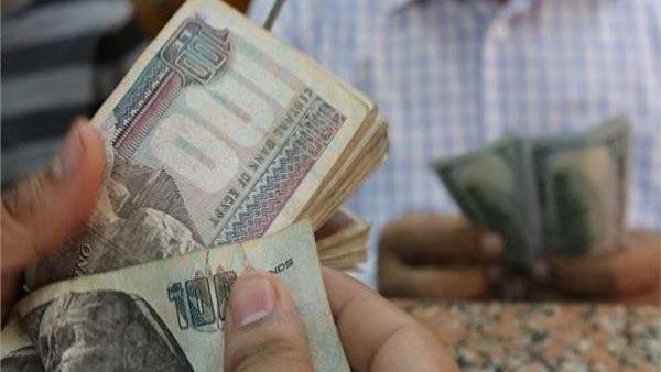 هل تصرف الحكومة 500 جنيه منحة جديدة للعمالة غير المنتظمة؟.. وزير القوى العاملة يوضح هل تصرف الحكومة 500 جنيه منحة جديدة للعمالة غير المنتظمة؟.. وزير القوى العاملة يوضح